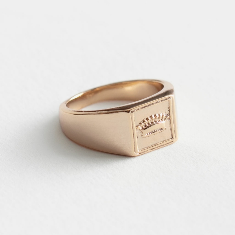 💍 Other Stories Crown Square Signet Ring 💍 - Picture 4 of 5